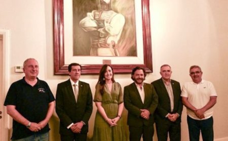 Sáenz dio la bienvenida a los gobernadores de Misiones, Tucumán, Catamarca y Jujuy