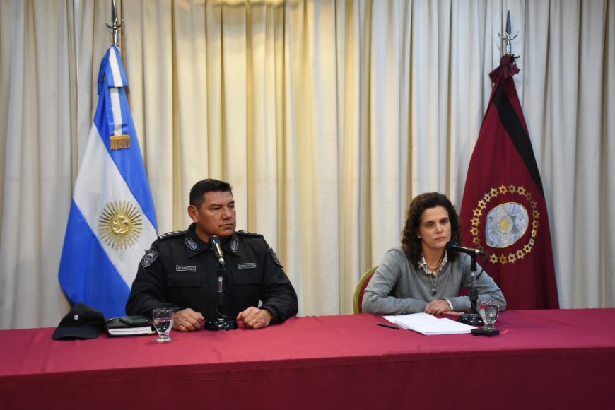 TRAGEDIA - Un niño de 11 años murió y otros dos resultaron heridos traes caer a un pozo ciego en una escuela de la Poma