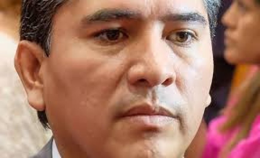 Se imputó al exfuncionario Benjamín Cruz por tráfico de influencias