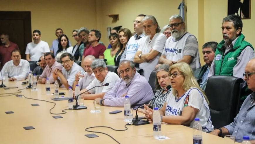 PARO UNIVERSITARIO - Tras la ratificación del veto de Milei, los gremios docentes anunciaron para mañana un paro total en todas las universidades