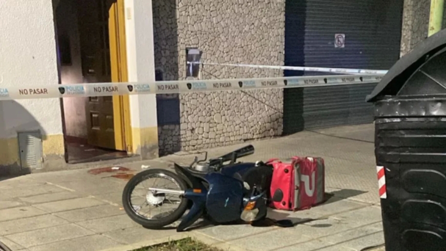 Un policía mató a un ladrón de 16 años que intentaba robarle a un delivery en Parque Avellaneda