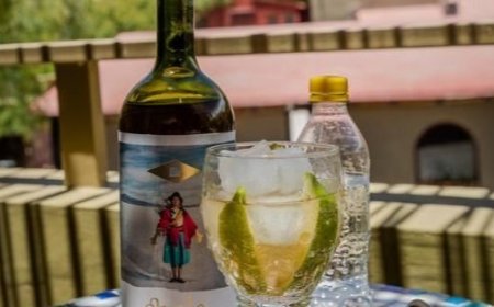 Se lanzó el fernet de altura, elaborado con hierbas jujeñas