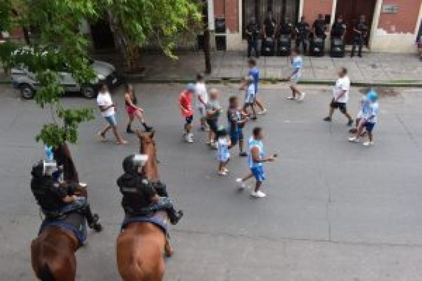 OPERATIVO SEGURIDAD EN EVENTOS DEPORTIVOS La Policía brindó seguridad a más de 4 mil personas en el encuentro entre Gimnasia y Tiro y San Miguel