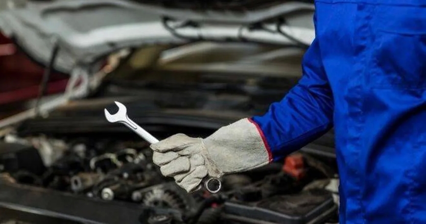 Mecánico condenado por no devolver un vehículo