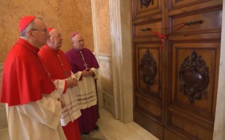 El Vaticano selló la residencia del papa Francisco para dar comienzo al período de luto