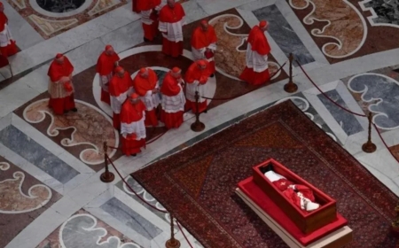 PAPA FRANCISCO  -  Este viernes se cerrará el féretro del papa Francisco.