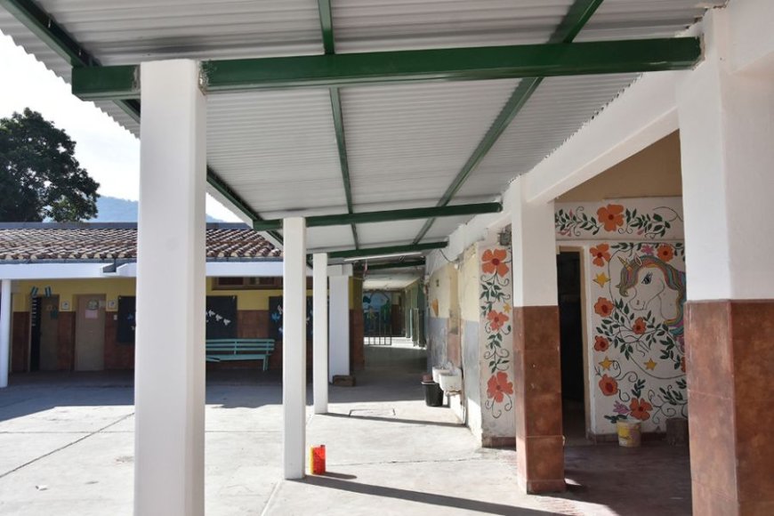 Padres preocupados por la demora en las obras de la escuela Joaquín Castellanos