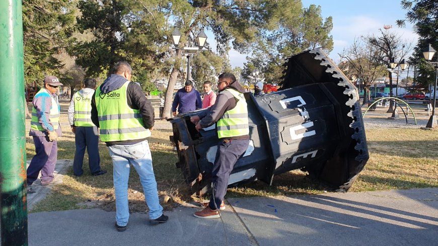 LA MUNICIPALIDAD ORGANIZA  OPERATIVOS PARA RECUPERAR ESPACIOS PÚBLICOS