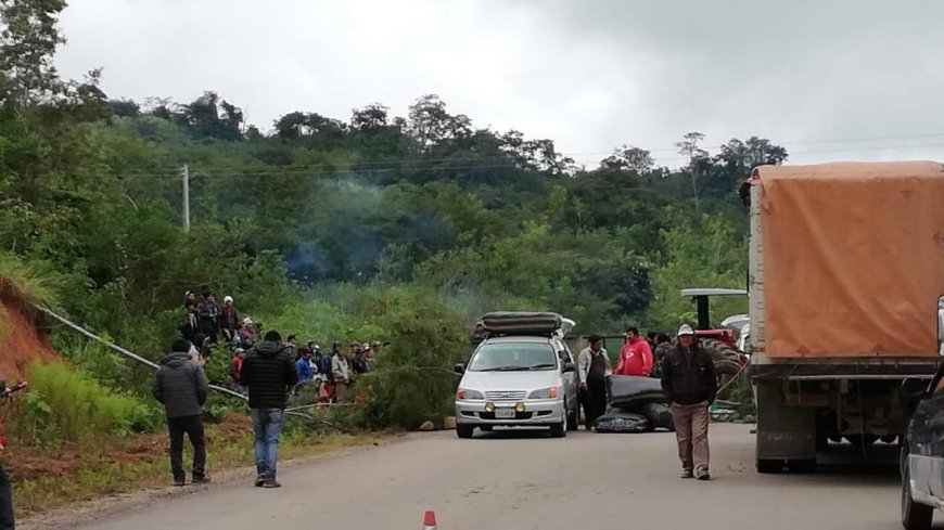 BLOQUEOS EN BERMEJO: Transportistas Obstaculizan el Paso Fronterizo