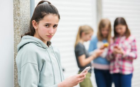 Sandra Tapia: “Los problemas de los adolescentes comienzan en la infancia y en el ámbito familiar”