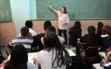 Colegios privados ya no deberán informar ni pedir aval estatal para fijar cuotas y matrícula