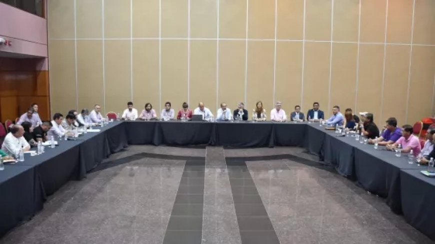 Gobierno y gremios abrieron una instancia de revisión paritaria