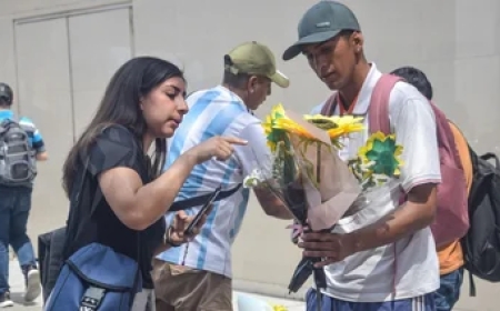 Crisis en la calle: vender para sobrevivir y pelear entre trabajadores