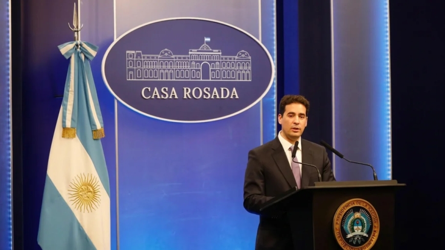 El Gobierno confirmó que Adorni mantiene la custodia por “cuestiones de seguridad”